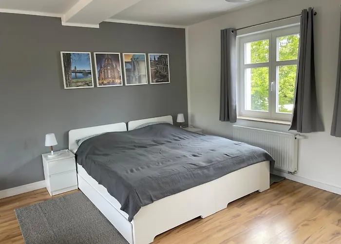 Apartment Ferienwohnung-elbland Coswig (Saxony)
